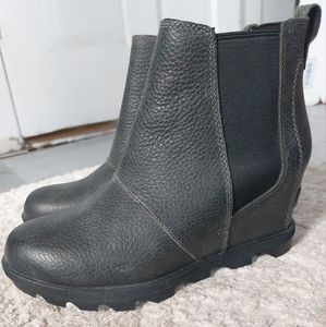 Sorel Joan Of Arctic Wedge Women's Chelsea Booties